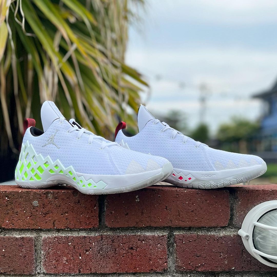 ナイキ ジョーダン ダイアモンドロー ホワイト ルカ・ドンチッチ着用 26.5 ナイキ ジョーダン ダイアモンドロー ホワイト ルカ・ドンチッチ