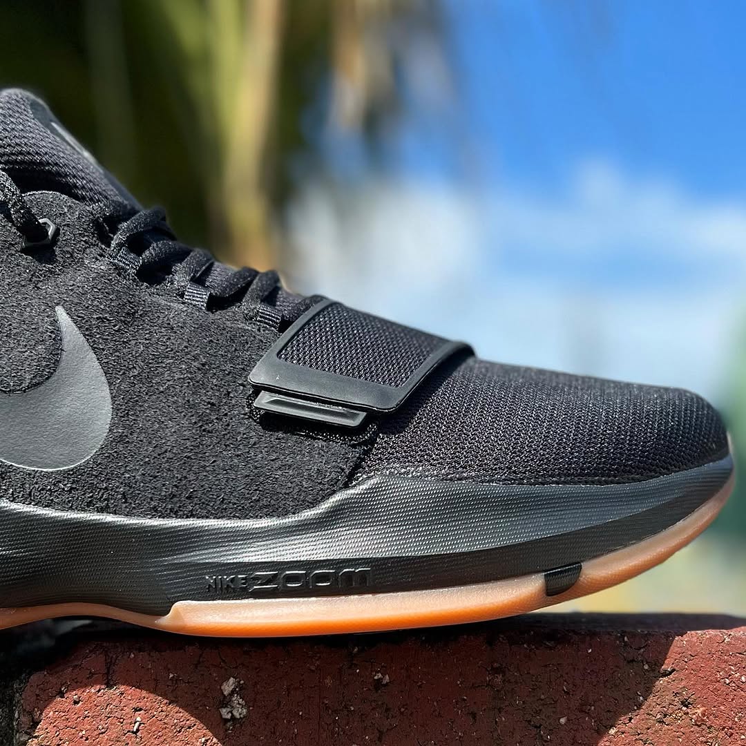 NIKE PG1 ナイキ ポールジョージAIR KOBE JA BOOK NIKE PG 1 RETRO 'BLACK GUM' ナイキ ポール ジョージ 1 2026年 復刻