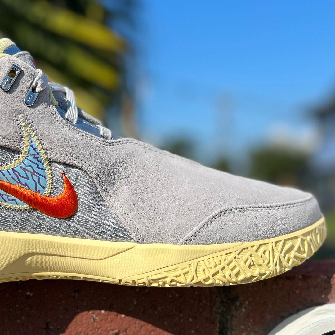 NIKE ZOOM LEBRON NXXT GEN AMPD 'TITAN 22' ナイキ ズーム レブロン