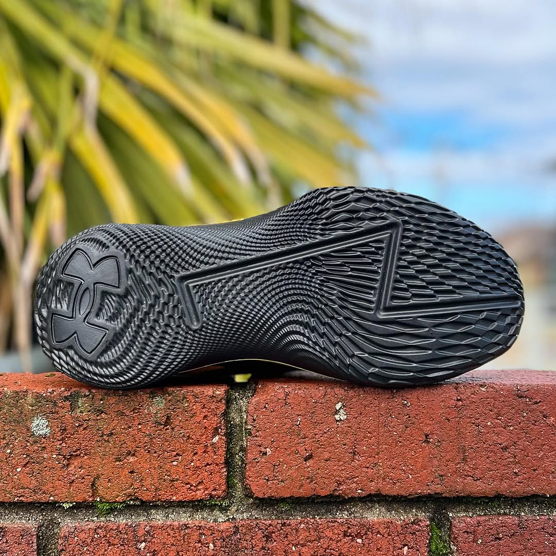 UNDER ARMOUR CURRY FOX 1 'BANZITOS' アンダーアーマー カリー