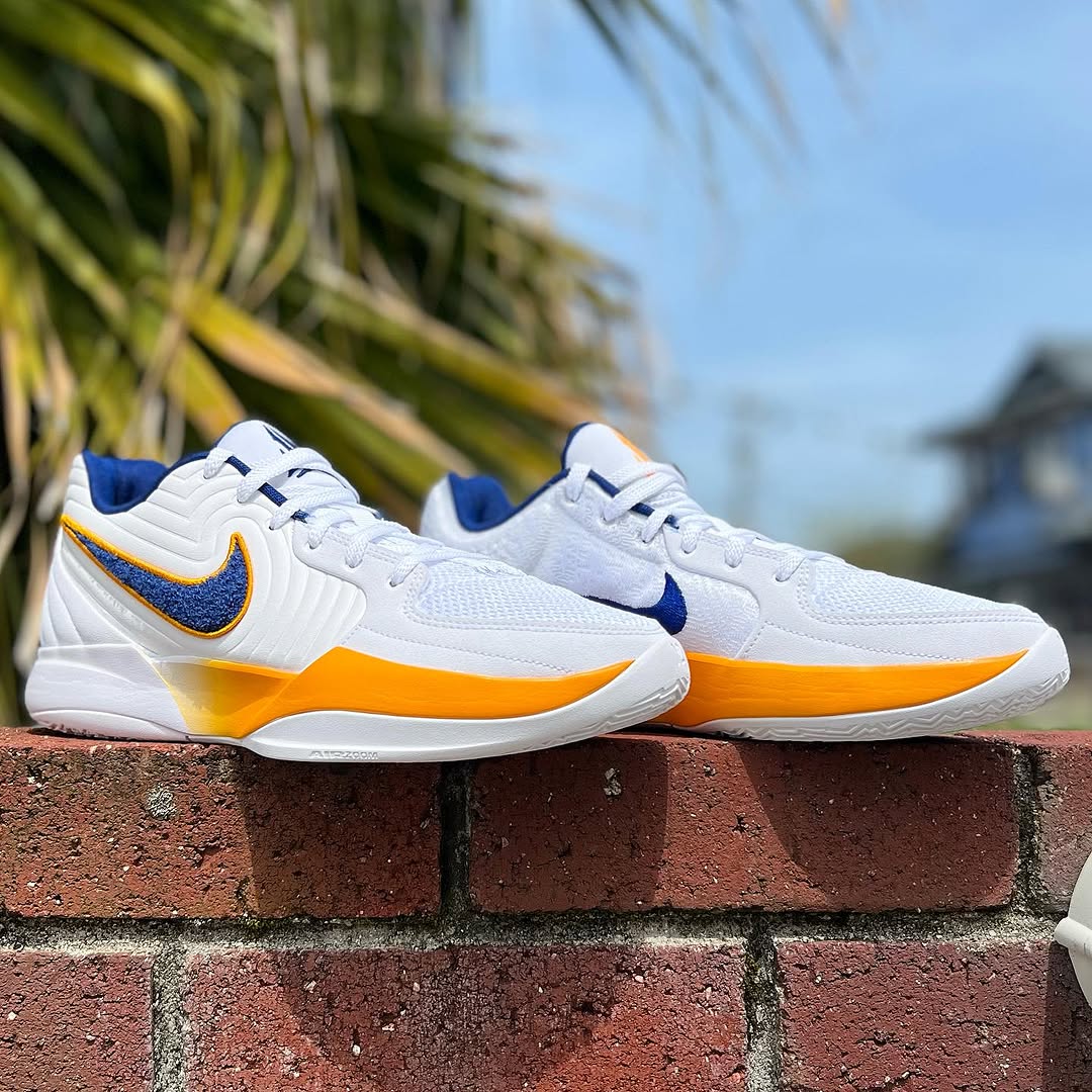 Nike バスケットボールシューズ 23cm ジャモラント2 Ja 2 Shoe and Apparelコレクションの発売で、バスケットボール