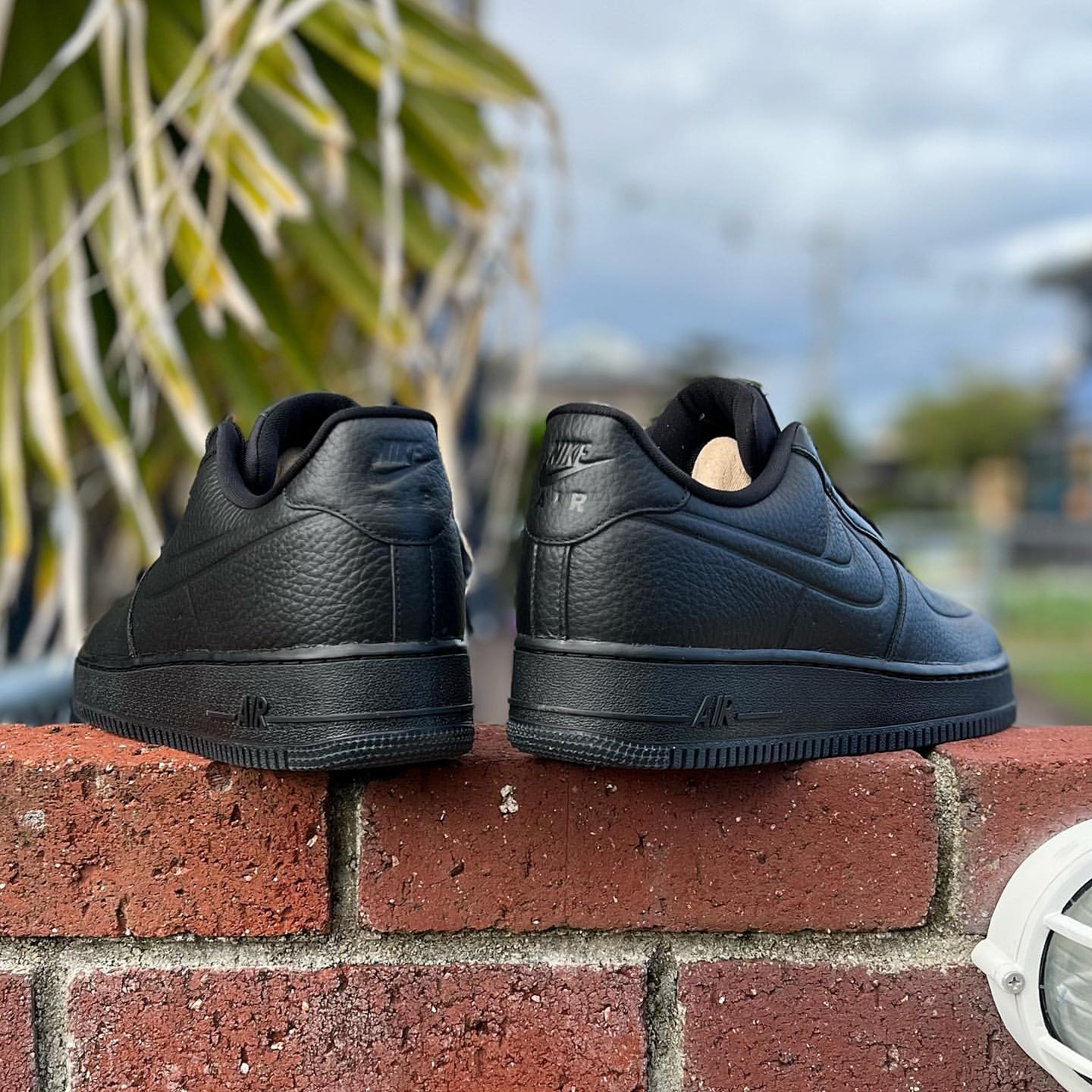 NIKE AIR FORCE 1 LOW WATERPROOF 'BLACK' ナイキ エア フォースワン