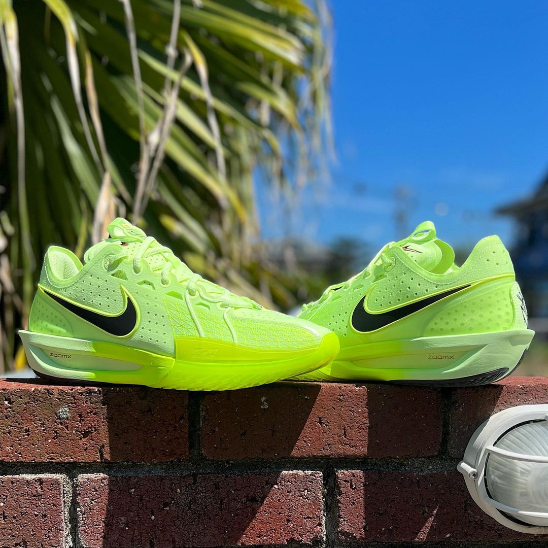 NIKE AIR ZOOM G.T. CUT 3 EP 'VOLT' ナイキ エア ズーム GT カット 3