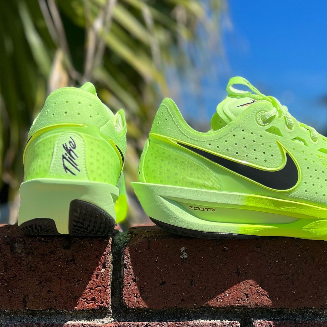 NIKE AIR ZOOM G.T. CUT 3 EP 'VOLT' ナイキ エア ズーム GT カット 3