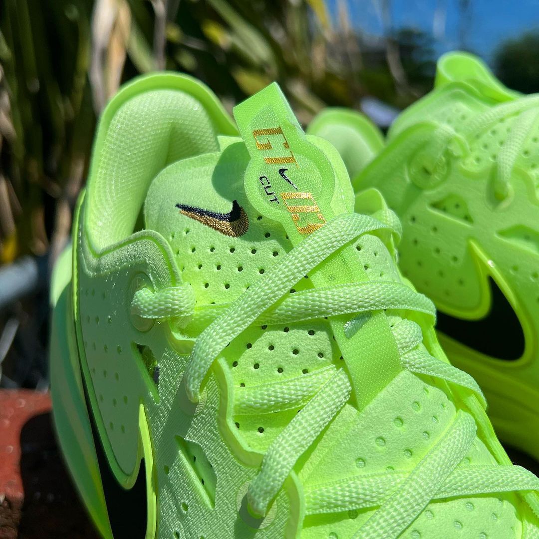 NIKE AIR ZOOM G.T. CUT 3 EP 'VOLT' ナイキ エア ズーム GT カット 3