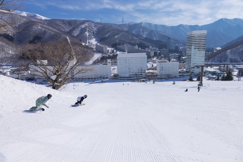 Mt.Naeba 早割1日券 引換券×2回 苗場・かぐら共通 Mt.Naeba早割1日券×2回券＜全日＞ | SURF＆SNOW |