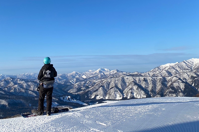 ウィングヒルズ白鳥リゾート全日リフト1日券 2025年3月末日まで(４枚セット) ウイングヒルズ白鳥リゾート（岐阜県スキー場）2024年12月21日