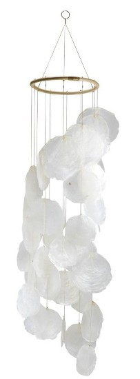 半透明の貝殻でできたウィンドウチャイム シェル・チャイム スパイラル 