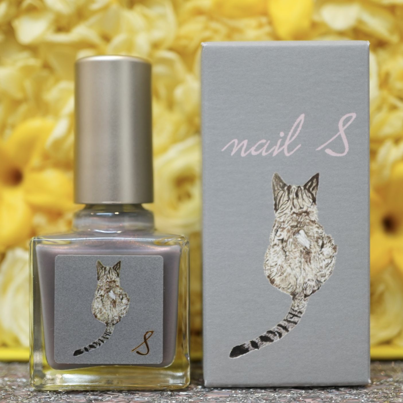 【予約販売】1170 ネイルエス  RiVi【発送時期5月中旬】