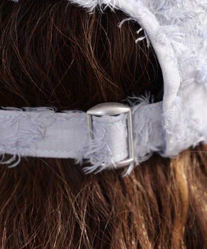 PLUME CAP