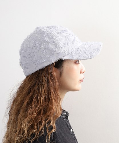 PLUME CAP