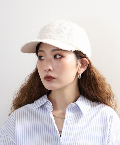 PLUME CAP