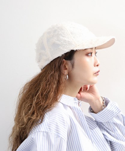PLUME CAP