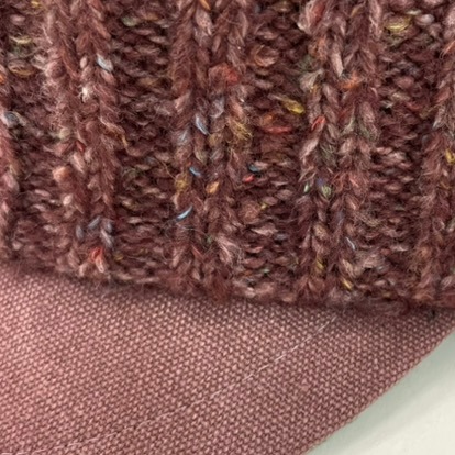 FUZZY KNIT CASQUETTE