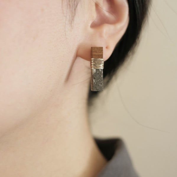 札幌軟石・ito（ピアス／イヤリング） | Liaison 【 北海道 スロウなお