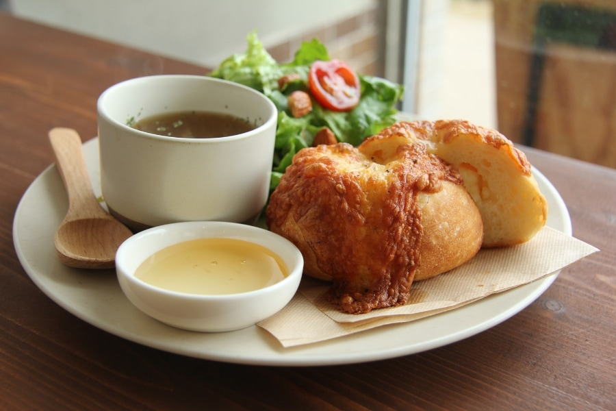 MEGUMIYA�ϡ��ɥѥ󥻥å�