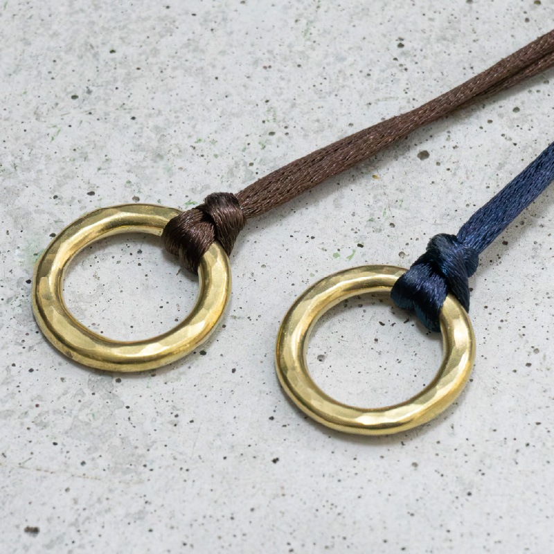 グラスホルダー