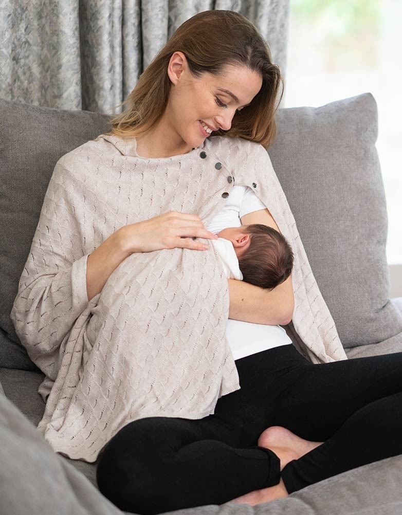 授乳ケープはお持ちですか？ | ＊ソルレガロのブログ＊海外マタニティ 