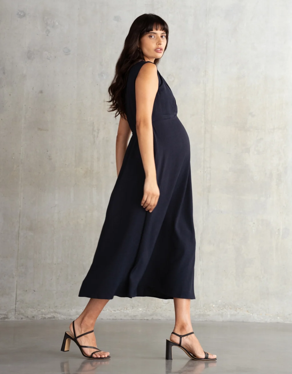 【超美品】Seraphine 授乳対応フェイクラップマタニティワンピースネイビー Seraphine CALISTO (カリスト）＜授乳対応＞ラペルカラーミディ