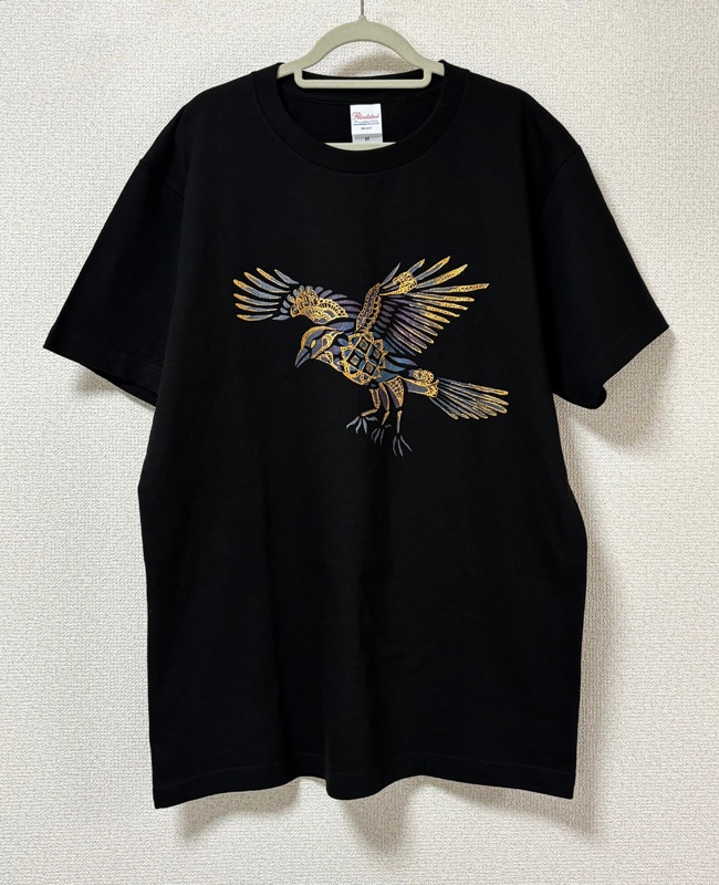 型染め&手描きTシャツ「八咫烏」 追加画像2
