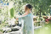 友禅アートブラウス「ミモザ」水色 追加画像1