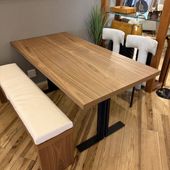 �����˥󥰥ơ��֥� GRANDE(���ގ׎ݎÎ�)��̾�Ų�Ź��