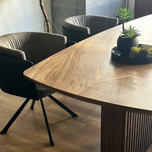 LAMBRO(���֥�)�����˥󥰥ơ��֥�