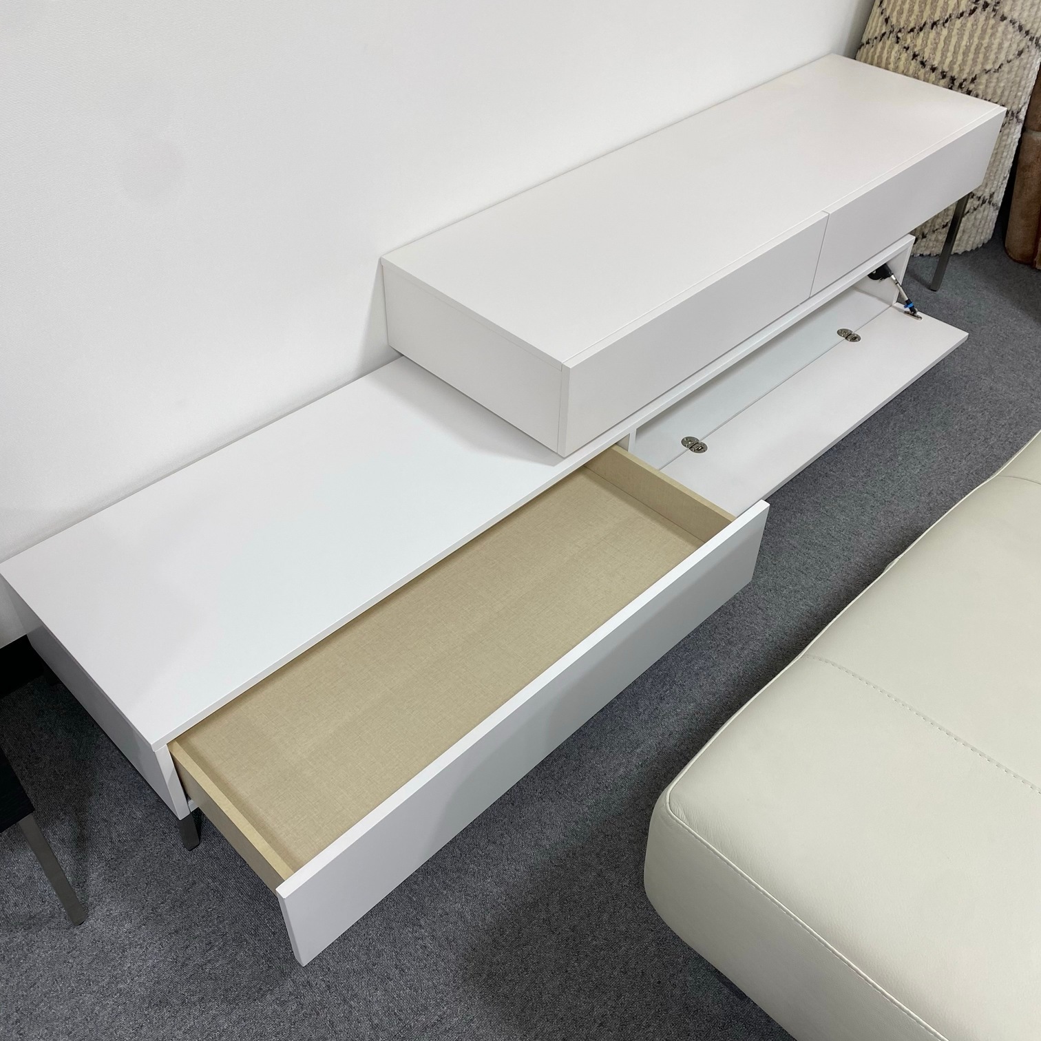 TV Board (VERDE)�ڲ���Ź��