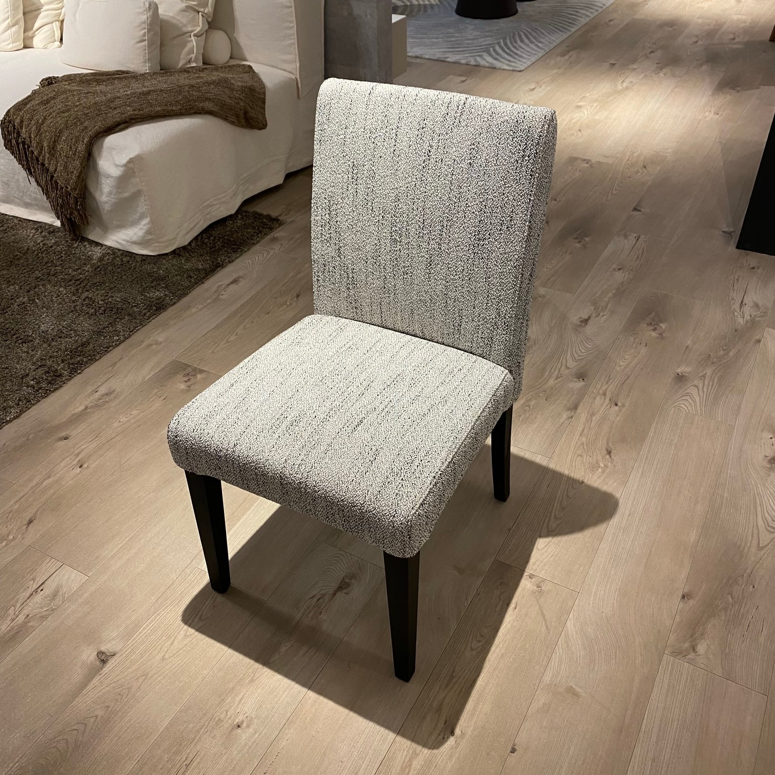 Dining Chair��DUE�ˡڲ���Ź��