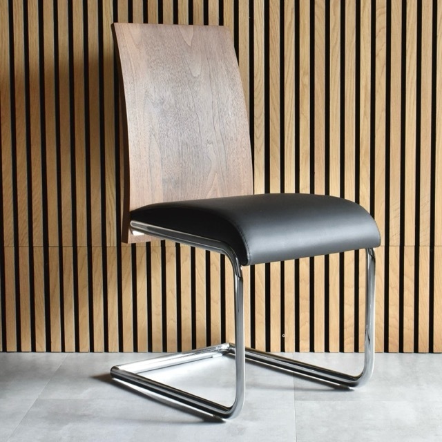 LEO(�쥪) �����˥󥰥�����