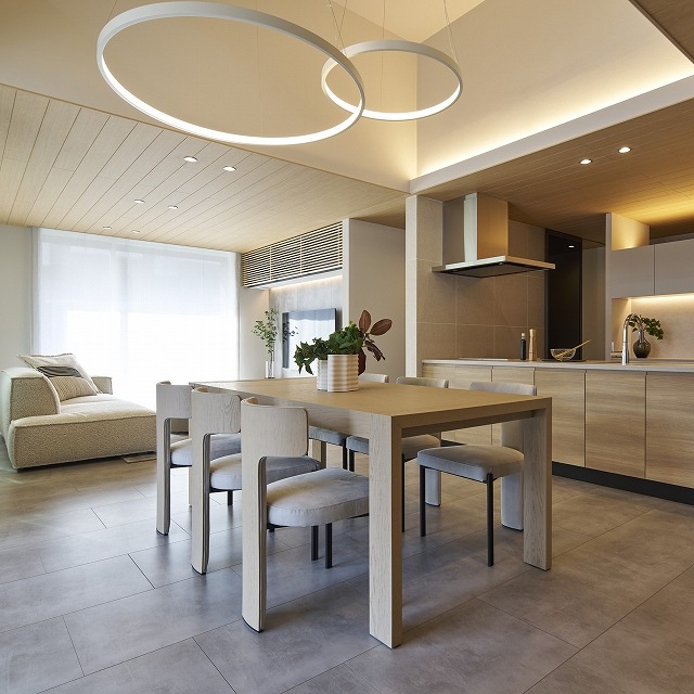 CECILIO(�����ꥪ) �������ƥ󥷥������˥󥰥ơ��֥�