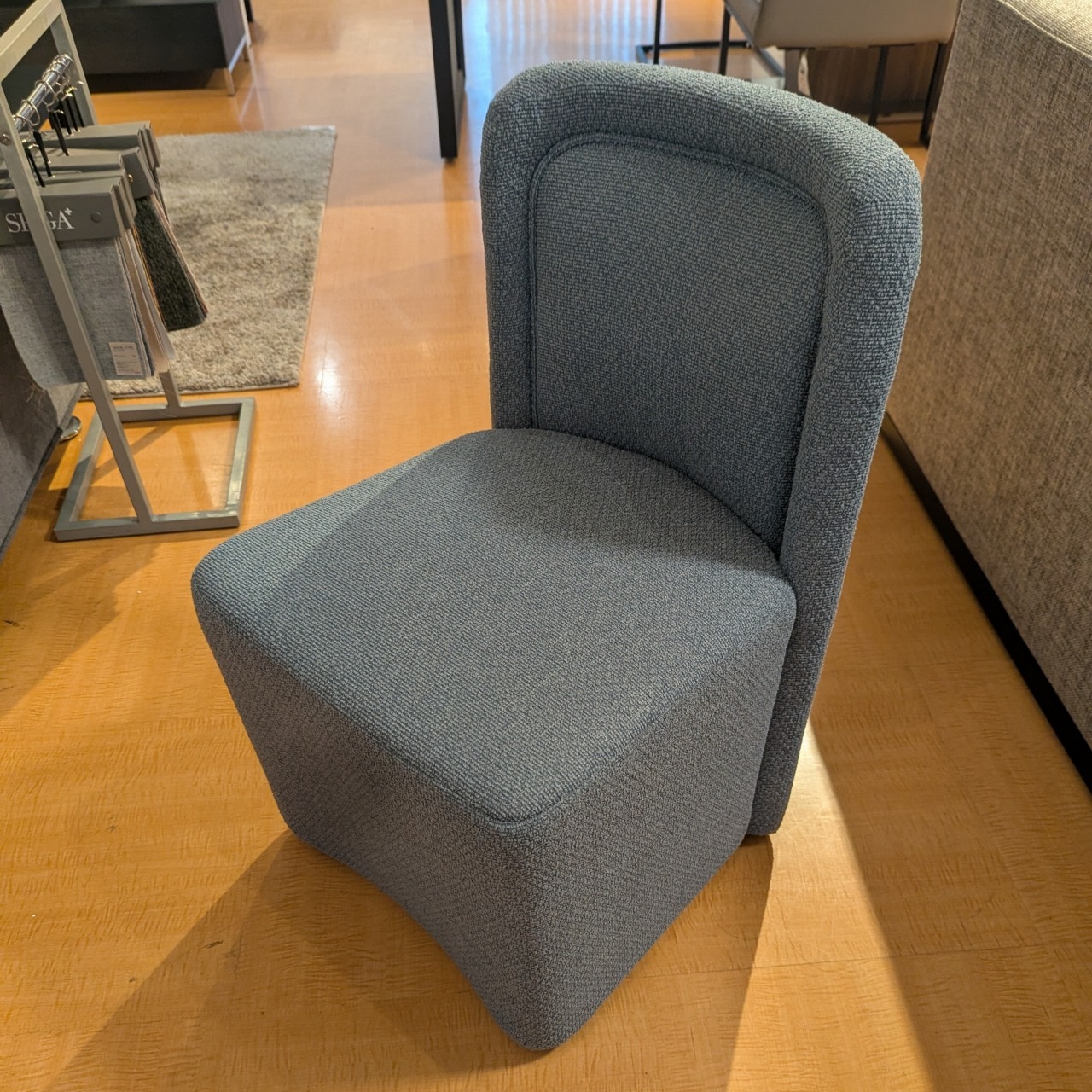 DINING CHAIR (BRESCIA)4�ӥ��åȡڰ���Ź��