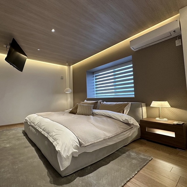 生地ｵｰﾀﾞｰ可】OLIVIA （オリビア）クィーンベッド | BED ROOM,ベッド