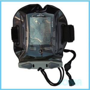 AQUAPAC/R�ʥ������ѥå��� AQP-217 ������Х�ɥ������ʥߥǥ������ IPX8 �֥�å���155mm�߲�115mm