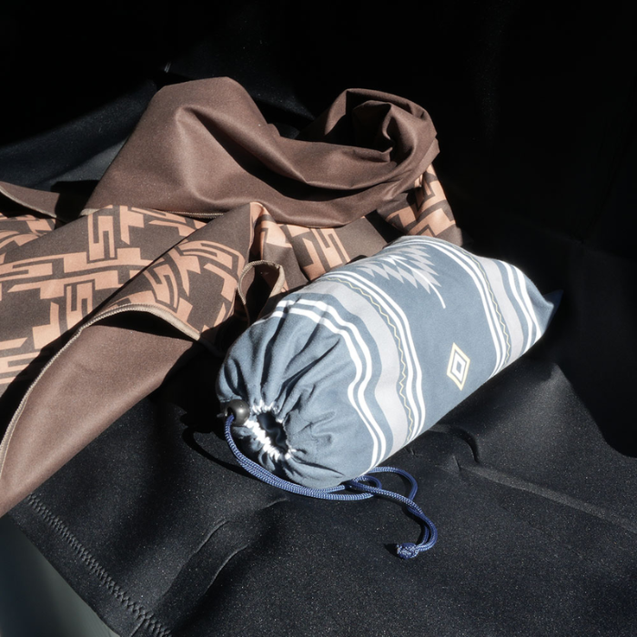 TLS�ʥġ��륹�� ��Х���ݥ���� MOBILE PONCHO �����ե��� �����ӥ� ����Ρ������ ��� ��ǥ�����