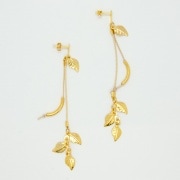 ◆期間限定セール◆リーフブリチピアス【ブラジルアクセサリー】Buriti|アクセサリー|レディース