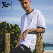 【TOISS】ロゴＴシャツ COLLEGE 【ネイマール愛用ブランド】 | ホワイト