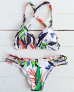 【Morena Rosa】ホワイトボタニカルホルターネック水着