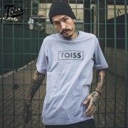 【TOISS】BOXボーダーロゴTシャツ グレー　ネイマールブランド|メンズウエア|TOISS（ネイマールブランド）