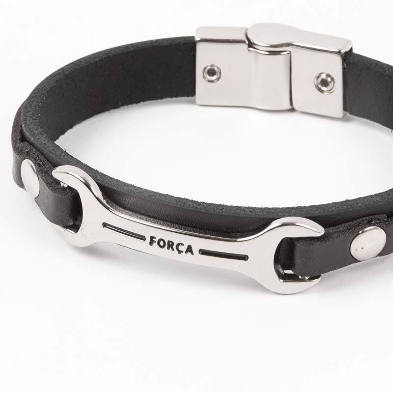 FORCAプレートデザイン ワンタッチ革紐ブレスレット ブラック｜メンズ
