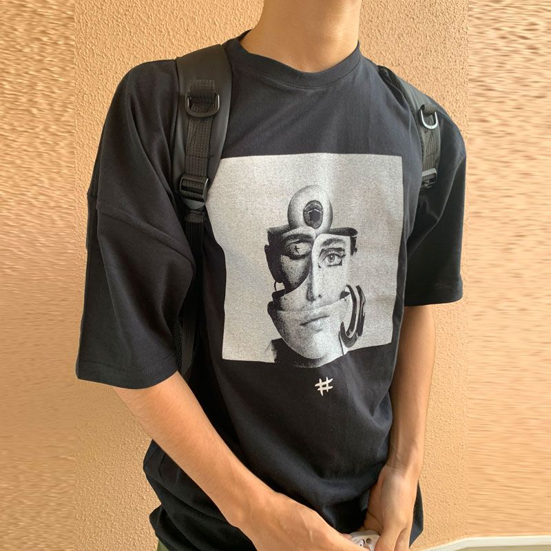 【TOISS】オーバーサイズTシャツ Big# ブラック TOISS】トイス デザインプリントオーバーサイズTシャツ Eye