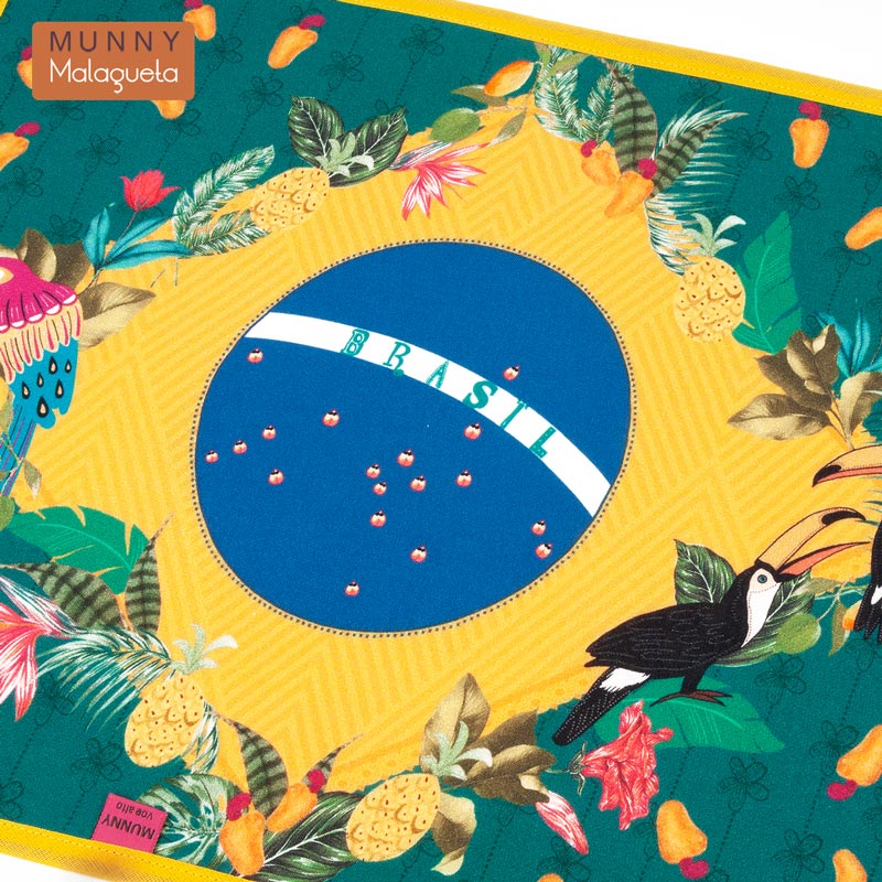 R4⭐︎ランチマット 40×50 ネームラベル付　4枚セット　宇宙　昆虫　国旗 R4⭐︎ランチマット 40×50 ネームラベル付 4枚セット 宇宙 昆虫 国旗