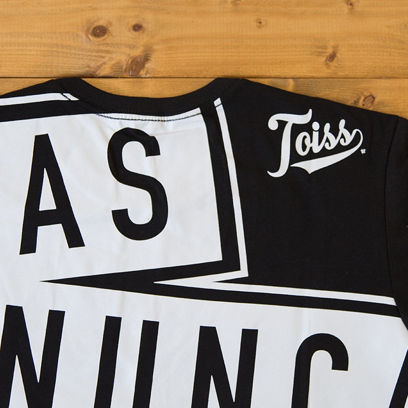 ネイマール愛用ブランドTOISS】スラングTシャツ｜ブラック