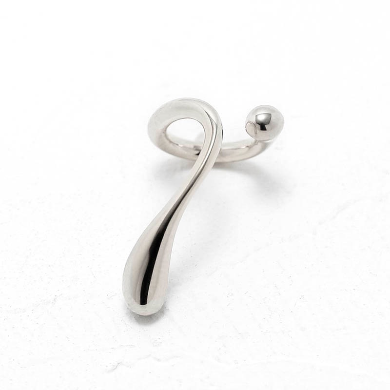 Liquid Ear Cuff Small - Silver（リキッドイヤーカフ スモール - シルバー）【受注販売商品 納期：1ヶ月】　SYMPATHY OF SOUL Style（シンパシーオブソウルスタイル)