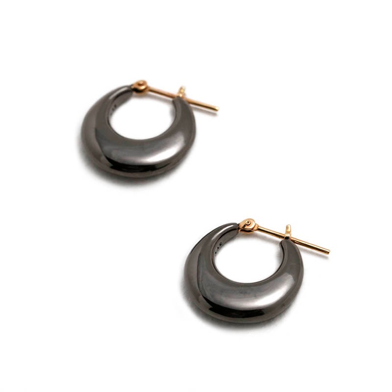 Moon Puff Pierce - Black Plated（ムーンパフピアス - ブラックロジウムコーティング）　SYMPATHY OF SOUL Style（シンパシーオブソウルスタイル)