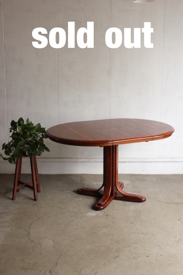 エクステンションテーブル