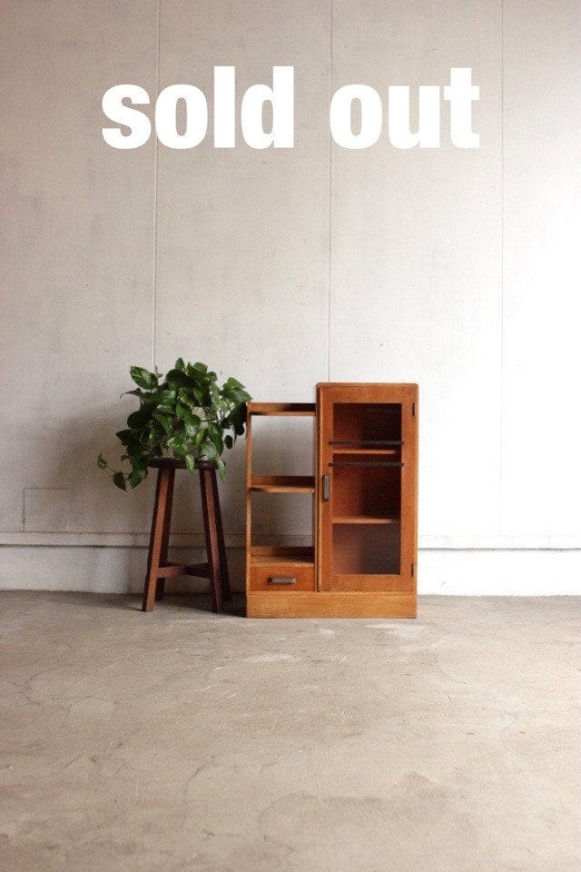 ガラス戸棚 | 全ての商品 - 古家具古道具 そうすけ