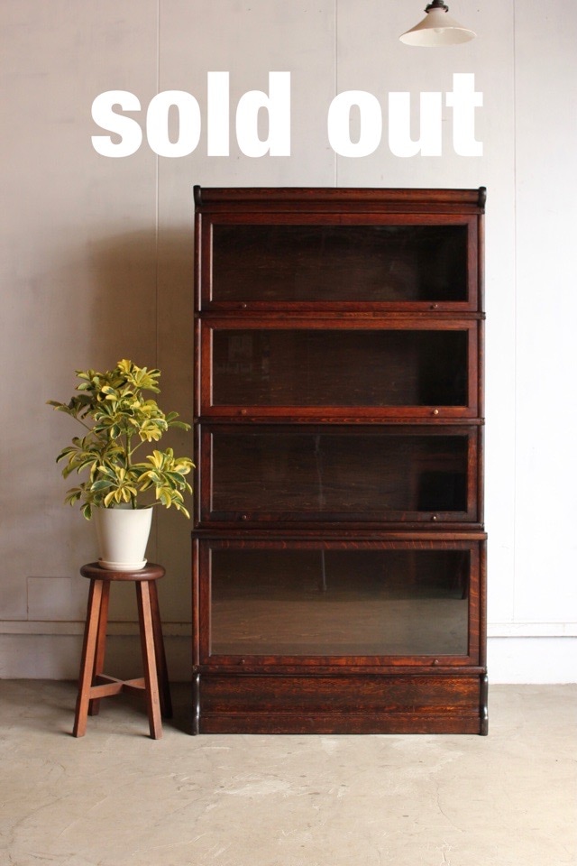 スタッキングブックシェルフ