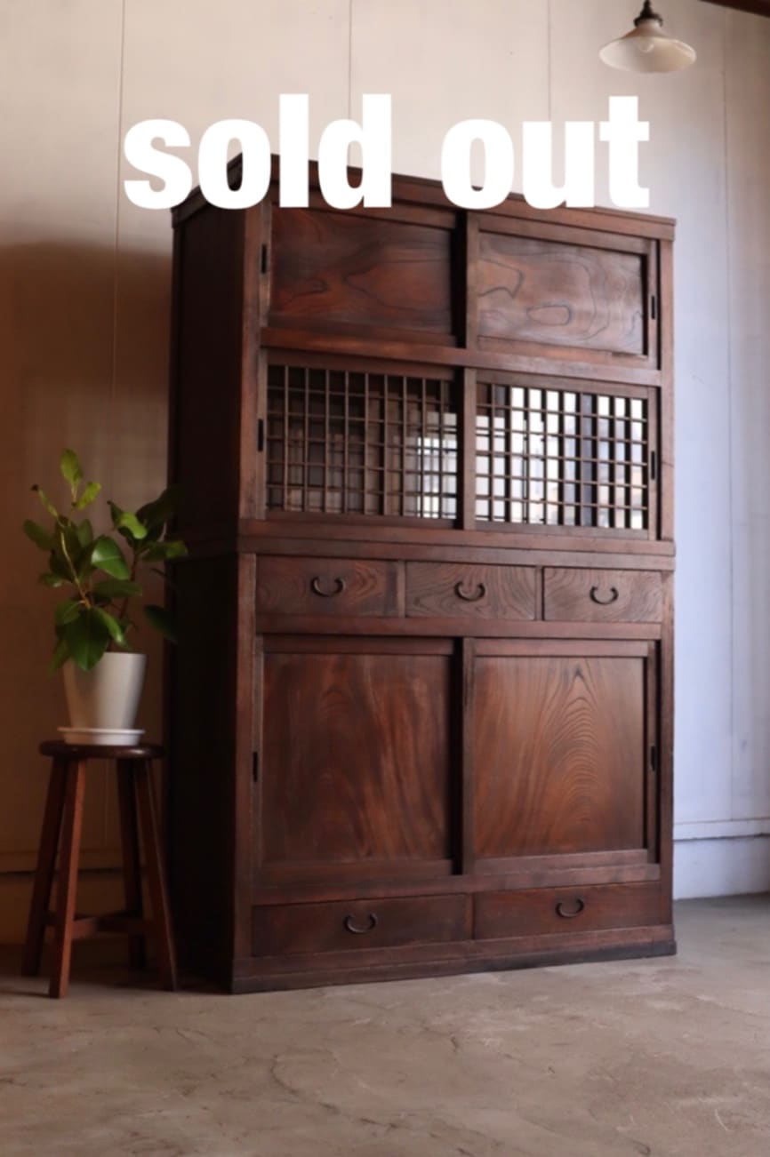 両面水屋箪笥 | 全ての商品 - 古家具古道具 そうすけ