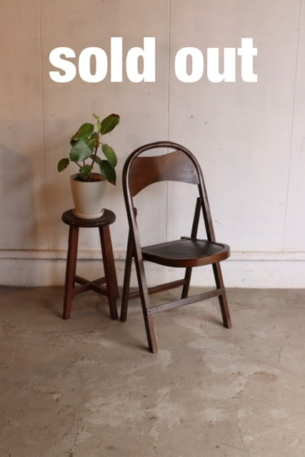 折りたたみ椅子